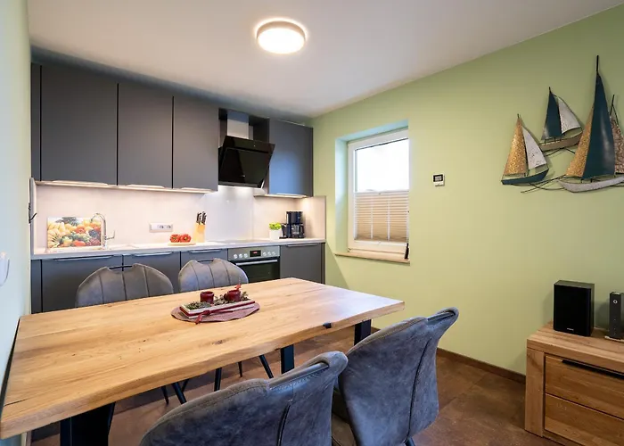 Fis 007 - Seeblick * Scharbeutz